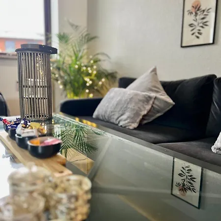 Cozy 2-br With Balcony - Near Copenhagen Lejlighed Hedehusene