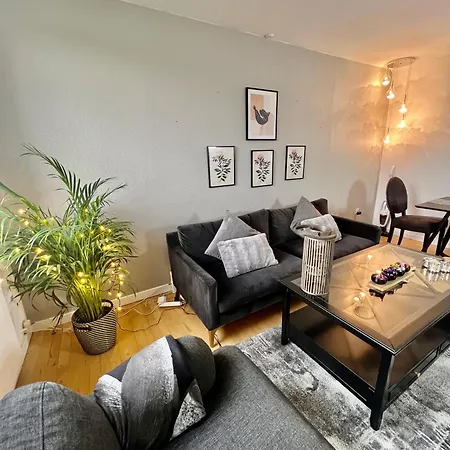 Lejlighed Cozy 2-br With Balcony - Near Copenhagen Hedehusene