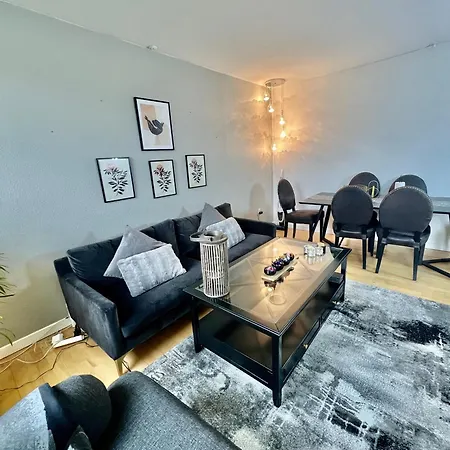 Cozy 2-br With Balcony - Near Copenhagen * Hedehusene